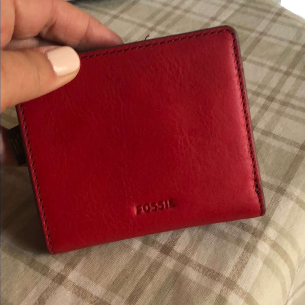 Fossil leather card case